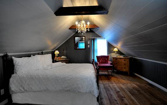 Chambre des maîtres chalet pour 2 avec spa privé