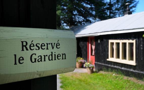 Extérieur chalet en mauricie Gardien